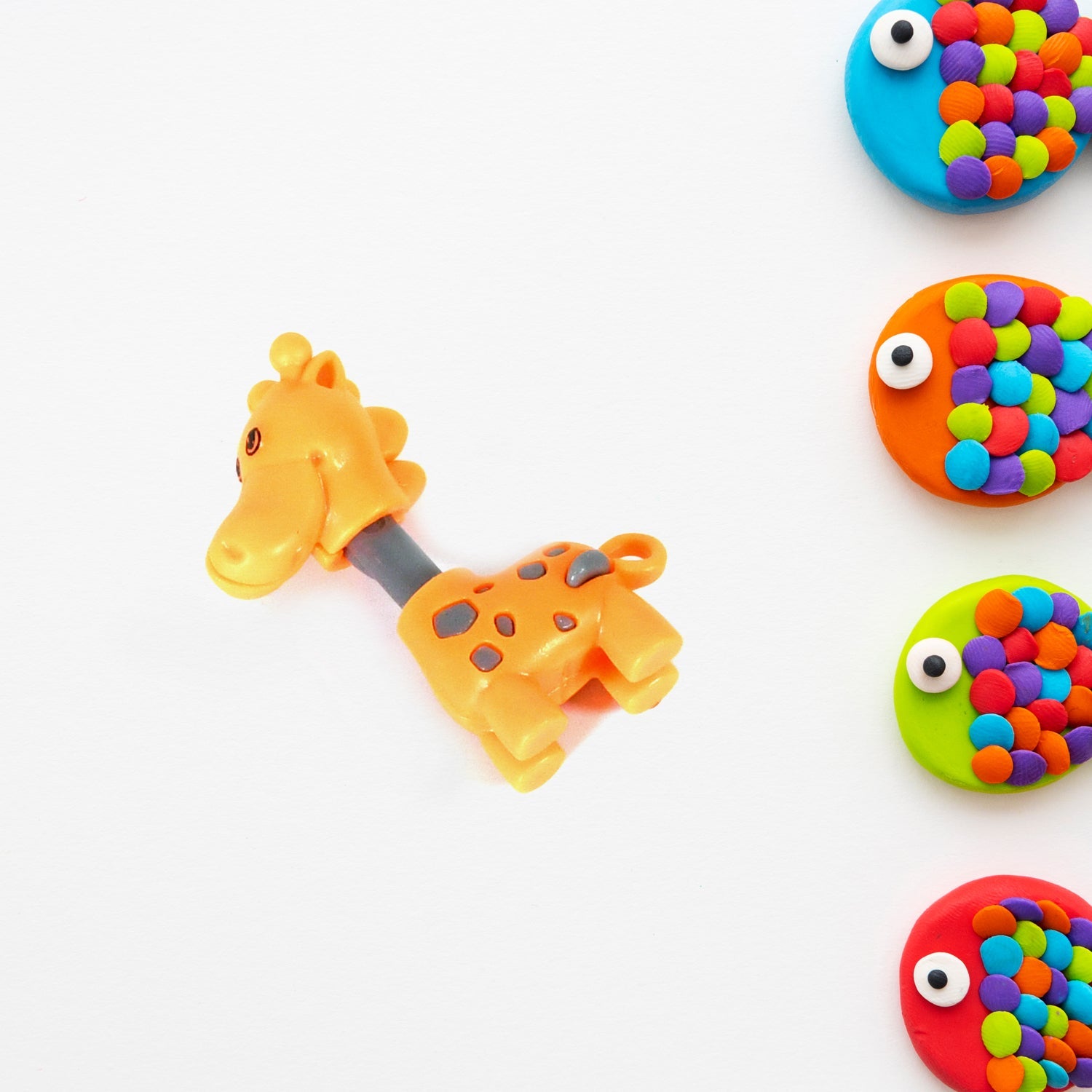 Extandable Giraffe toy, Cute Looking Giraffe with Extandable Neck (30 Pcs Set) Extandable Giraffe toy, Cute Looking Giraffe with Extandable Neck (30 Pcs Set)